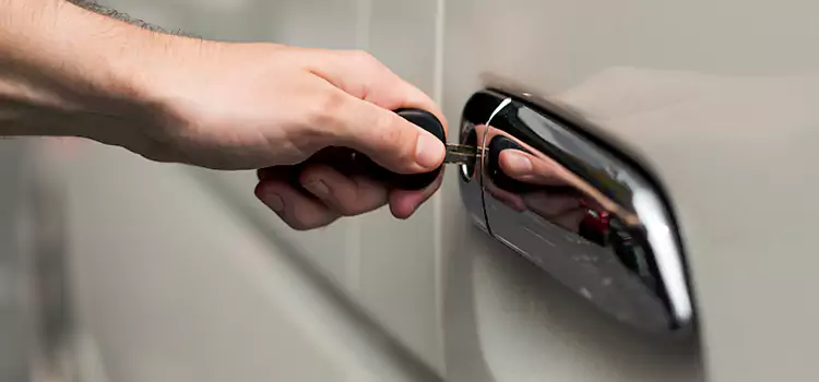 Why Choose Our Auto Locksmith Team in Crown Point, IN?