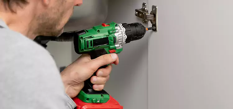 Commercial Door Hinge Repair Crown Point