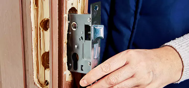 Garage Door Lock Replacement Crown Point